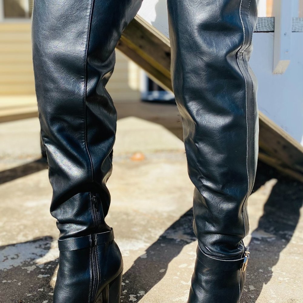 Black Boot